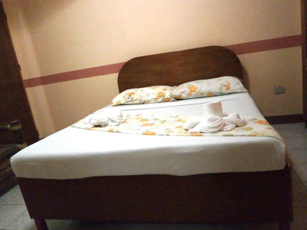 Alliyah'S Beach Resort Balabag  Δωμάτιο φωτογραφία